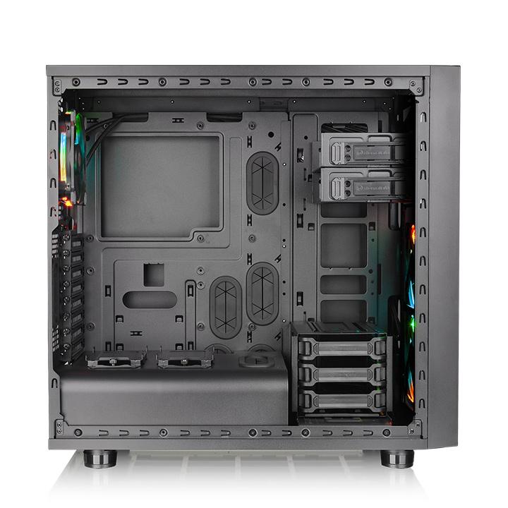 Core X31 Riing RGB Edition