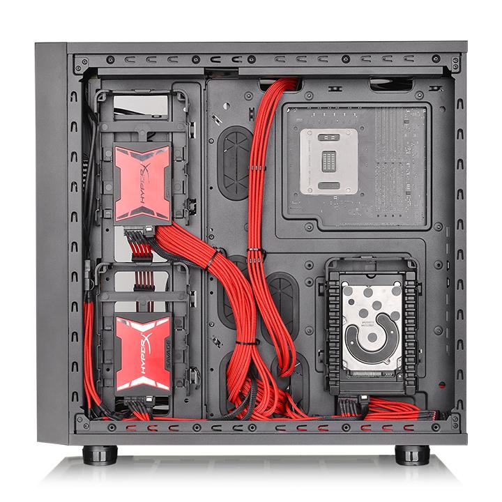 Core X31 Riing RGB Edition