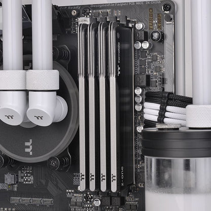 TOUGHRAM Z-ONE Memory DDR4 3600MHz (8GB x 1)
